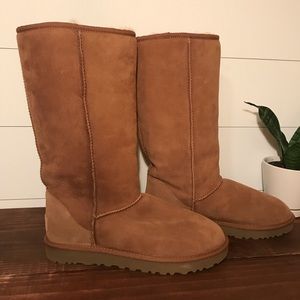 Classic tall UGG boots